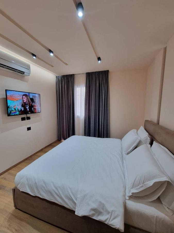 Djakbe Hotel Tirana Zewnętrze zdjęcie